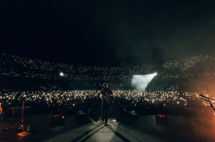 Jordan Davis releases new song “Like God Intended”