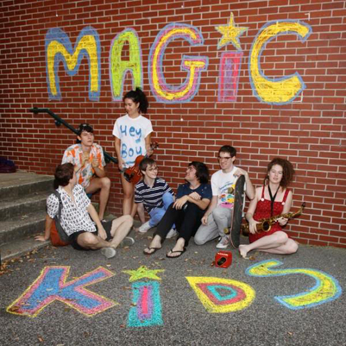 Magic Kids - Camden Barfly