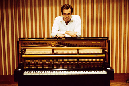 Chilly Gonzales - Capstone Theatre