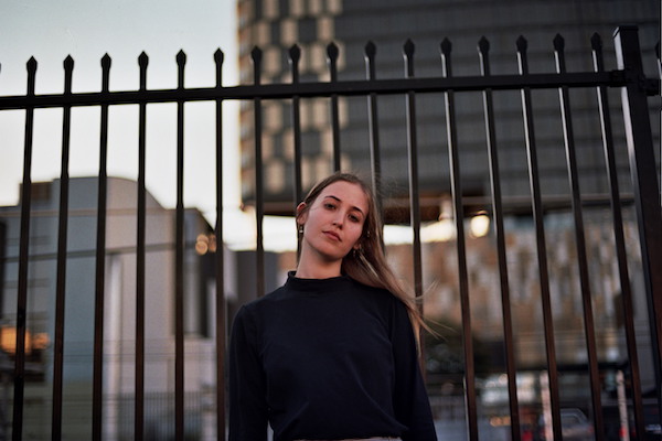HATCHIE signs to Heavenly Recordings